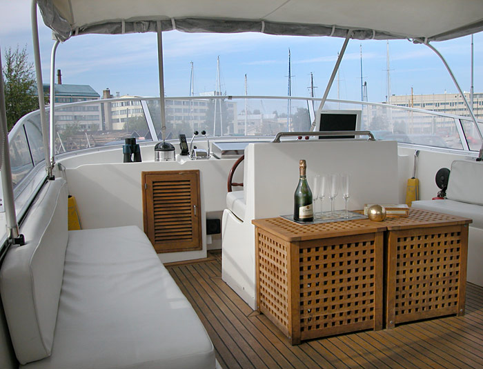 Flybridge